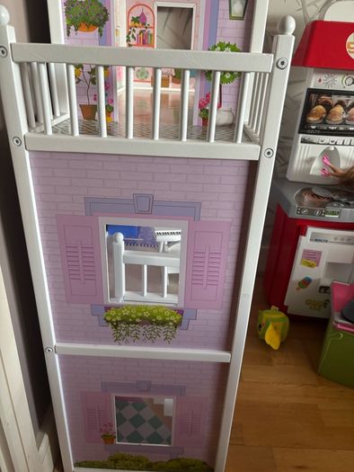 doll house