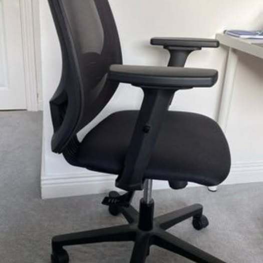 KOS Ergo Office Chair - Only a Few weeks Used