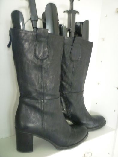 Manas Designer Black Leather boots. Soft All Leather High heel Italian. Uk 6.5 Eu 40. Excellent condition.