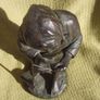 An antique bronze Japanese sculpture (Meiji era) - a finely made sculpture of a Japanese peasant with smoking pipe & hoe (late 19th century) Image 10