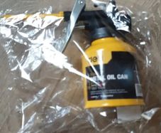 Oil can metal lubricator 180ml grease pot