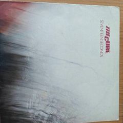 The Cure - Seventeen Seconds read description