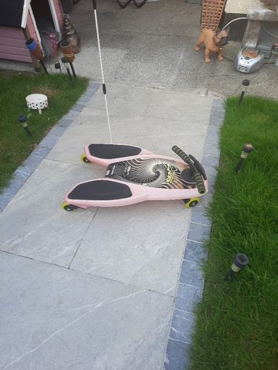 kneeboard ride on