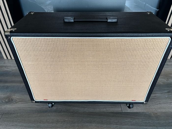 guitar speaker cab