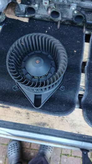 Audi a4 b6 b7 1.6 1.8T 1.9tdi 2.0tdi interior blower motor. Air con s-line parts breaking BRE BLB manual audi a4 b6 b7 window regulators glass motors