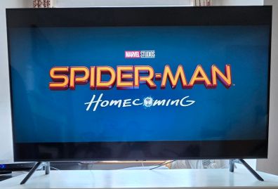 Samsung 49" Smart 4K QLED TV (QE49Q70RAT) - Excellent Condition