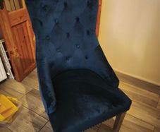 dining room chairs