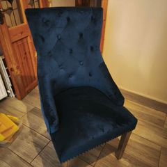 dining room chairs