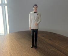 wedding cake topper
