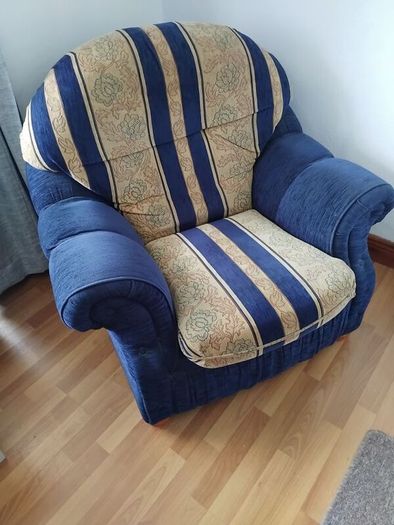 Sofa & Armchair