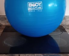 body sculpture ball