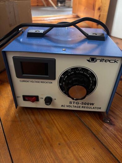 Variac Transformer Uniteck STG-500W 220V AC Power Source Single Phase Voltage Regulator Liquid Crystal Display Contact 0-300V Adjustable Power Transformer - (Voltage: smart screen 220V)