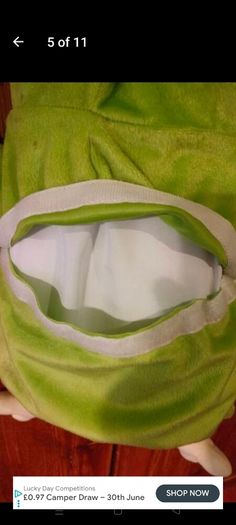 Gotcha pets, funky frog, waterbottle cover or Bag.  new with tags
