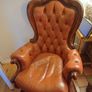 Leather Couch and 2 armchairs Image 3