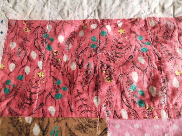 vintage scrap quilt, antique quilt, Rag quilt