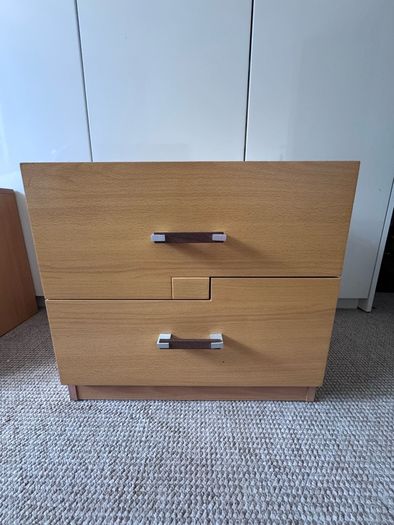 Bedside lockers