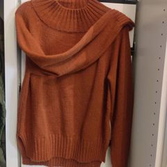 brown sweater
