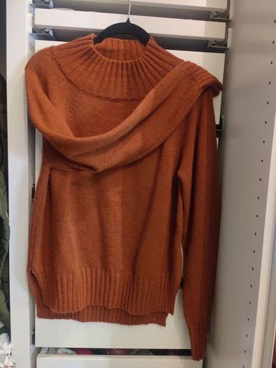 brown sweater