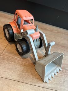 tractor toy