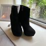 women boots Image 2