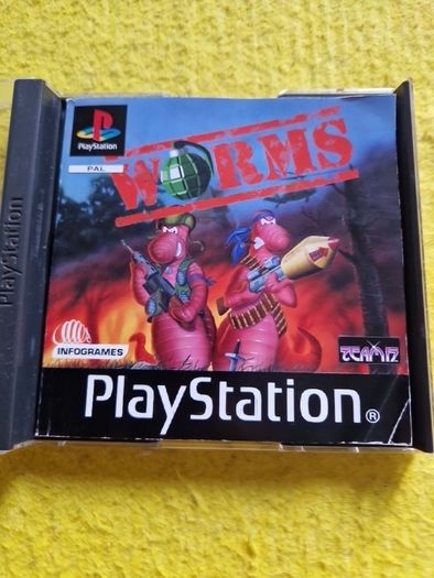 Worns  PlayStation1 Ps1 PlayStation2 Ps2 games Original