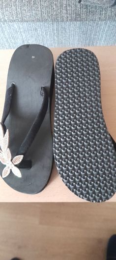 womens sandals x 4 pair