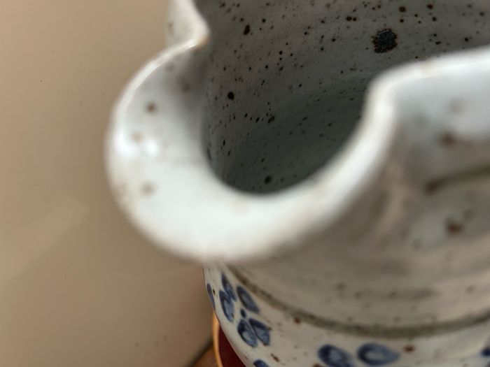 Nicholas Mosse Spongeware jug