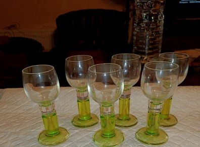 Green glow up glass set