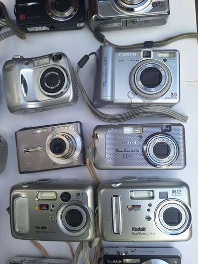 Joblot of digital cameras