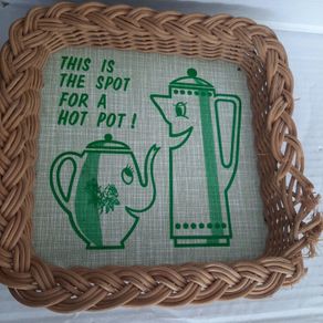 Vintage tea pot stand