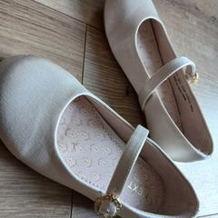 Ivory Satin Girls shoes
