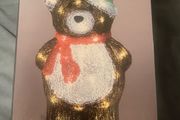 Decorative indoor/outdoor bear light