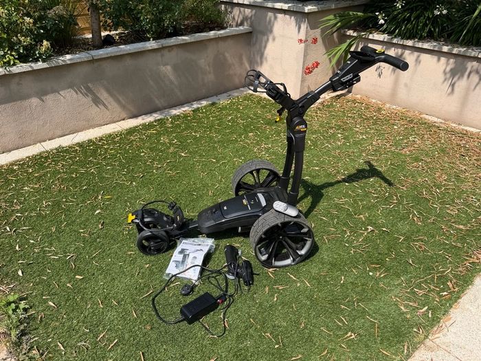 Powakaddy RX1 Remote golf trolley 36 hole battery