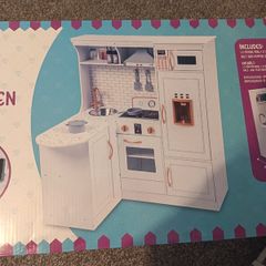 Little Chef play kitchen