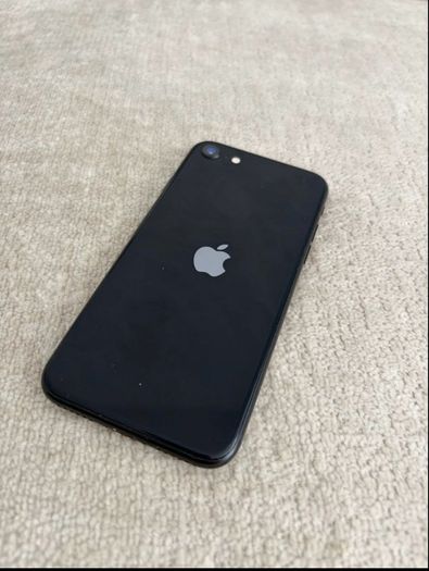 iPhone SE 3