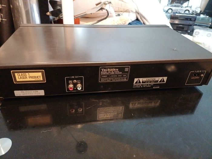 Technics cd player