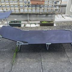 Foldable sun bed