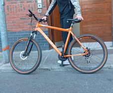 Carrera bicycle