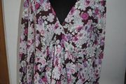 Lovely floral blouse long sleeve size UK18 EU46 Postage included