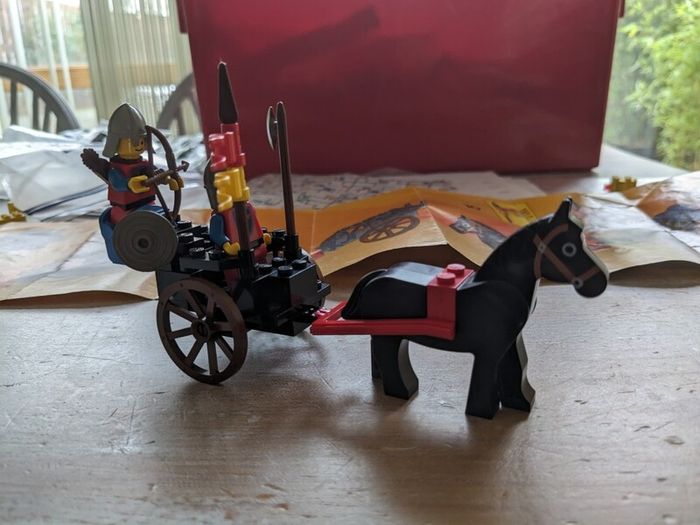 vintage Lego set 6022 1984 knights with horse and cart