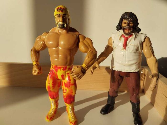 WWE Wrestling Action Figures  Hulk Hogan  Mankind Bundle