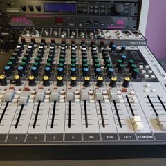 soundcraft signature 12 multitrack