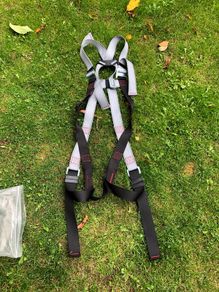 2 point safety harness