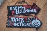 Halloween signs