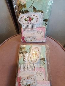 Decorative cookie bags tags and pegs x 24