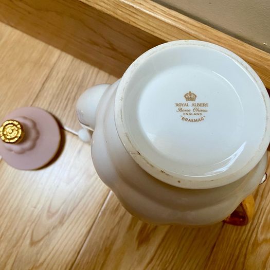 Royal Albert Braemer fine bone china teapot