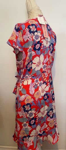 Pixie Daisy dress floral size 14 - New with tags