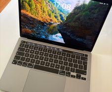 2020 MacBook Pro 13.3" Apple M1