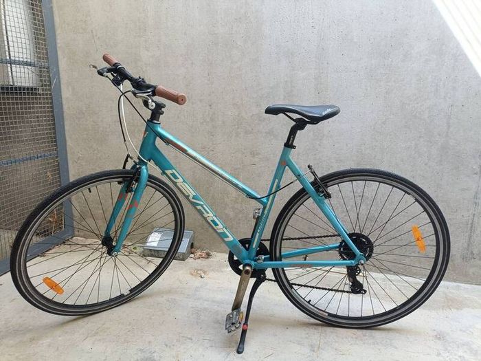 Ladies bike size M