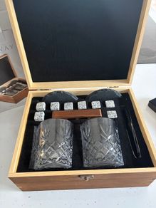 Galway crystal whiskey set - Dublin bus print in glass